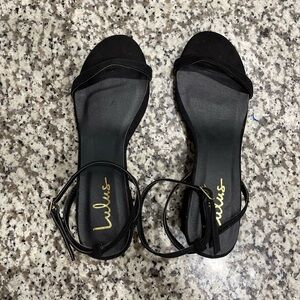 Black Lulu’s heels Size 8
